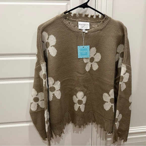 HAYDEN Los Angeles. 'Boho Vibes Sweater.’ Size: Small. Color: Taupe. - Picture 7 of 9